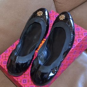 Tory Burch black flats Size 12